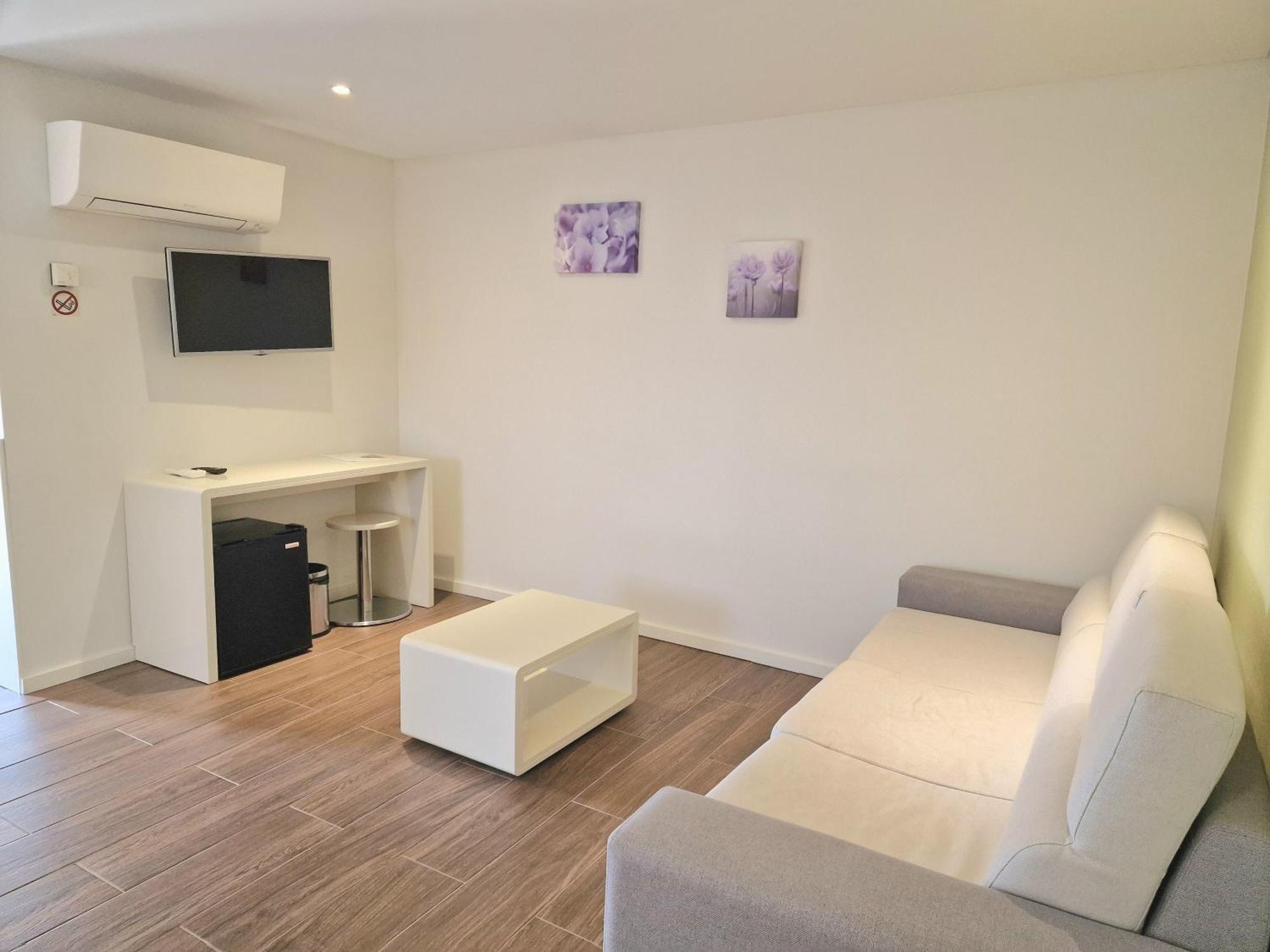 Quinta Dos Jasmins Bed & Breakfast